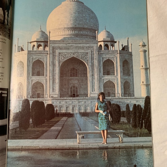 JACKIE- 1929-1994 - Picture 3 of 6